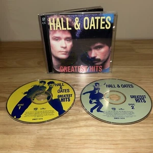 Hall & Oates Greatest Hits Razor & Tie 2 CD Set 32 Songs RARE OOP - Bild 1 von 5
