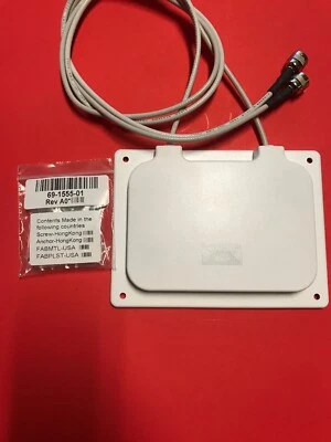Cisco Systems  AIR-ANT2465-R 2.4GHz, 6.5dBi Diversity Patch Antenna w/RP-TNC - Image 1 of 4