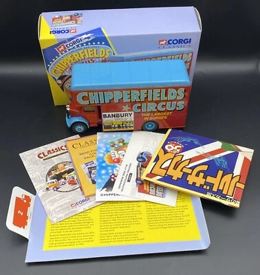 Corgi Classics Chipperfields Circus ~ BEDFORD PANTECHNIICON BILLY SMEE WARDROBE - Image 1 of 4