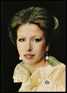 H.R.H. Princess Anne Mrs Mark Phillips Royalty Postcard - Picture 1 of 2
