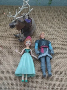 Juego de renos Polly Pocket Disney Princesa Anna y Kristoff Sven Y26 - Imagen 1 de 4