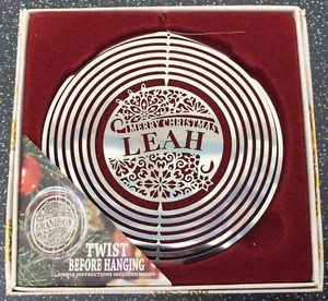 Árbol de Navidad Spinner Personalizado con el Nombre "LEAH" Bola Decoración - Imagen 1 de 3