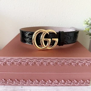¡Nuevo! ¡Exclusivo de Gucci! Cinturón con hebilla Cocodrilo Caimán Millennium GG talla 70 $1800. - Imagen 1 de 8