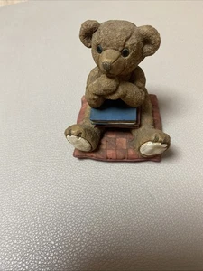 Gilde Teddybären Handwerk Daydreamer Träumer Buch Kissen Handarbeit gemalt  - Bild 1 von 4