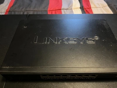 Linksys Cisco EF4116 16-Port 10/100 Fast Ethernet Switch + Power Cord - Untested - Image 1 of 4