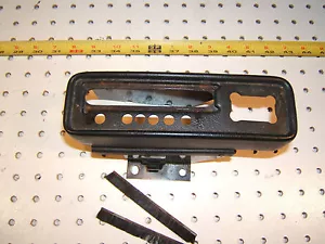 Jaguar 1986 XJS/12 AUTOMATIC Transmission shifter Plastic / metal OE 1 Surround - Picture 1 of 12