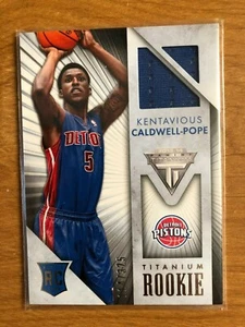 Maglia 13/14 Titanium Rookie Kentavious Caldwell-Pope RC 114/325 Detroit Pistons - Foto 1 di 1