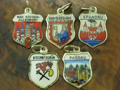 1x 935 Silber 4x 800 Silber Bettelarmband Wappen Anhänger / Charms / 5,2g - Bild 1 von 3