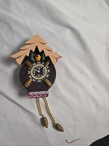 Vintage Wooden Handpainted Cockoo Clock Ornament - Picture 1 of 6