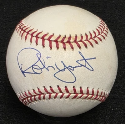 ROBIN YOUNT Signed Official MLB Baseball-HOF-MILWAUKEE BREWERS-JSA - Image 1 of 4