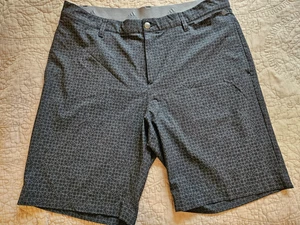 Adidas Men's Lightweight Stretch Geometric Pattern Golf Chino Shorts, Size 34 - Picture 1 of 7