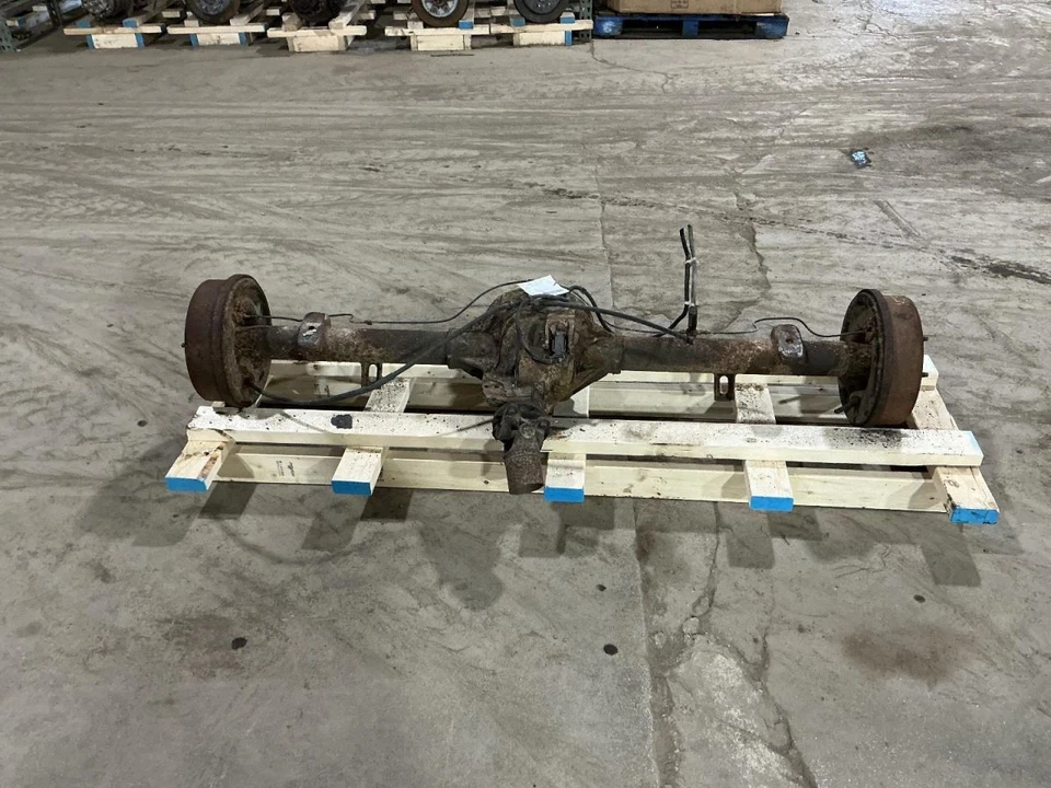 Rear Axle With ABS 3.08 Ratio Fits 87-96 BRONCO 860256 - Image 1 of 4