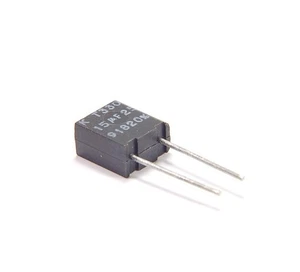 Lot of 4 - T330C156M025AS , Kemet Capacitor, Tantalum Solid 15uF, 25V - Picture 1 of 8