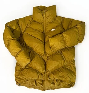 Nike Women's NSW Windpuffer Therma-FIT Loose Wheat LS Puffer Jacket FB8788-716 S - Picture 1 of 7