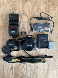 Nikon D5500 DSLR 24.2MP [Near Mint] + 35mm & 18-55mm Lenses + SB-600 Flash Japan - Picture 1 of 24