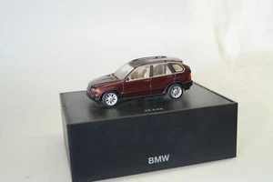 BMW X5 3.0d 1:43 Minichamps 80429411690, superior/embalaje original - Imagen 1 de 1