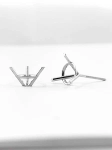 14K White Gold Stud Earring Finding Mounting Setting Round 3-Prong Martini Screw - Picture 1 of 7