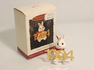 1994 Hallmark Keepsake Ornament Fabulous Decade Rabbit - Picture 1 of 6