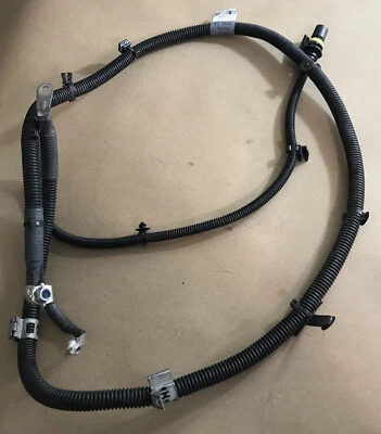 Cable de alimentación positiva alternador principal mercedes-benz a200 w176 a2465400308 Foto 1 de 3