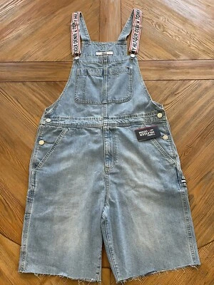 Macacão shorts Tommy Hilfiger tamanho grande - Imagem 1 de 2