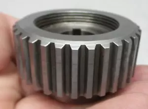 VINTAGE TRIUMPH TRIDENT T150 750 TRIPLE TRANSMISSION TO CLUTCH GEAR - Picture 1 of 12