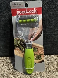 goodcook herb mincer 5 rotary blades make mincing quick and easy - Picture 1 of 2