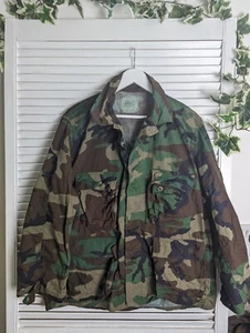 Chaqueta Abrigo de Combate Clima Caliente Camuflada Bosque BDU Militar de Estados Unidos, Talla Grande Corta - Imagen 1 de 7