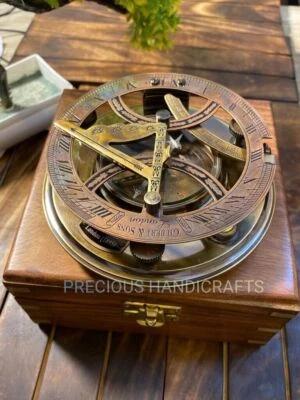 黄铜日晷罗盘带盒古董海事定向工作复制品礼物 — 第 1/4 张图片