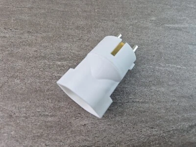 Reisestecker Schweiz 3 Polig mit 3 Erdungssystem Adapterstecker DE auf Schweiz - Bild 1 von 3