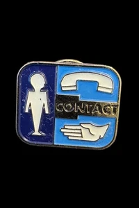 Pin de solapa vintage diseño raro de persona de teléfono de mano raro W1 - Imagen 1 de 4