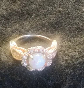 Beautiful Vintage Opal & Rhinestone Cocktail Ring Great Colors & Sparkle Nice - Picture 1 of 8