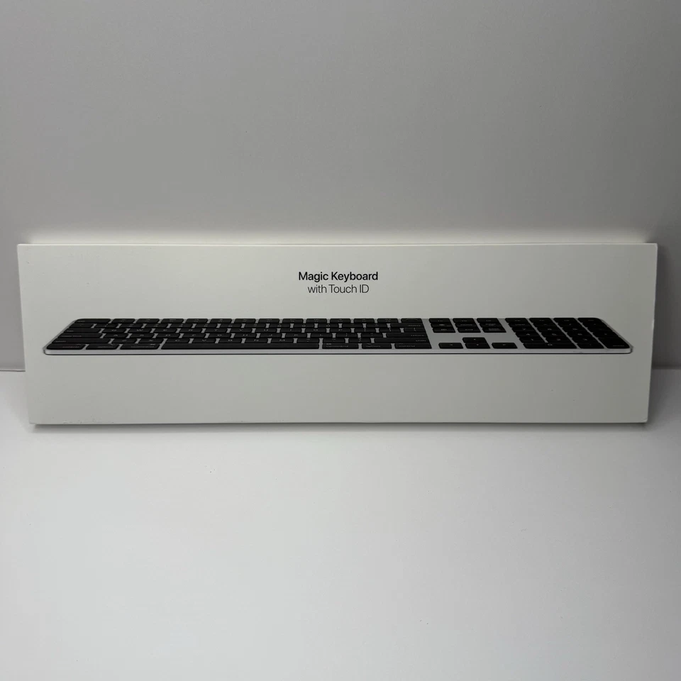 Magic Keyboard with Touch ID and Numeric Keypad for Mac (USB–C) Black Keys ⌨️  - Image 1 of 4