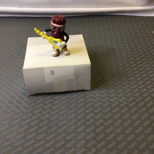 JIMI HENDRIX CA RAISIN PVC FIGURE, VINTAGE 1988 - Picture 1 of 9