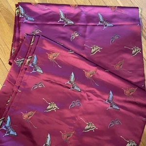 100% Silk Brocade Fabric Magenta 4 yds Gorgeous Colorful Butterflies NEW - Bild 1 von 5