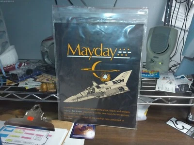 RARO 1978 MAYDAY Ciencia Ficción Starship GDW Juego - VERSIÓN DE PRUEBA Sin perforar Foto 1 de 3