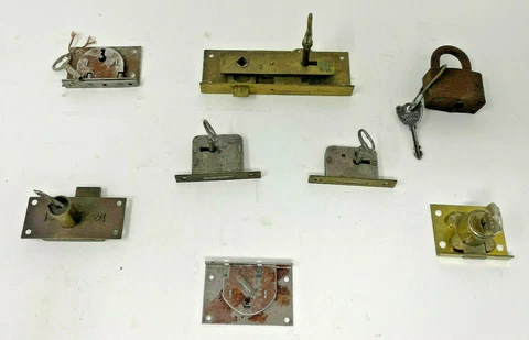 Lot of 8 Antique Flush Mount Lock sets with Skeleton Keys - Master Lock Padlock Cover