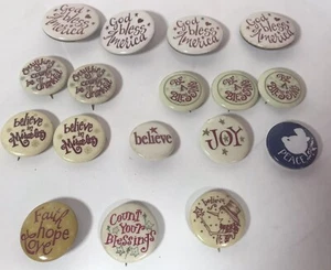 Konvolut 17 Pins - Bild 1 von 1