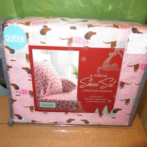 4 Piece Dachshund Dog Cozy Sweater Pups Pink Colorful Sheet Set - Queen Size NIP - Picture 1 of 5