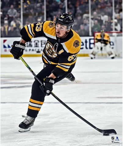 Brad Marchand Boston Bruins Unsigned Black Jersey Shooting Photograph Cover