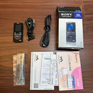 SONY WALKMAN NW-E062 Digital Player 2352 From Japan - Picture 1 of 16