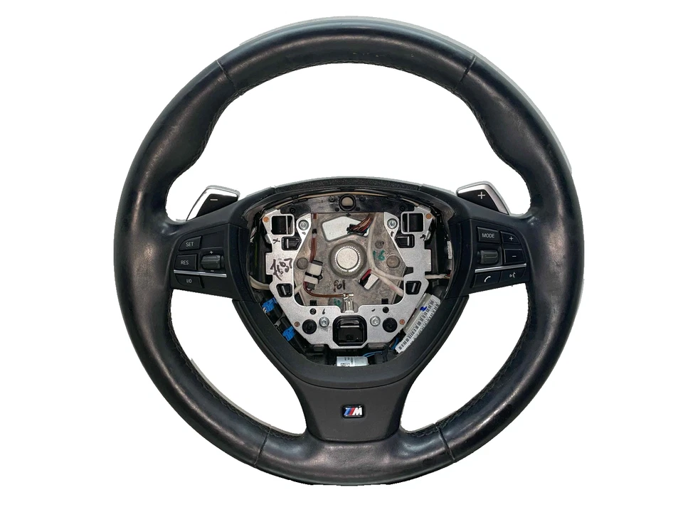 BMW 640i Gran Coupé 2013 sedán OEM M manija del volante cuero negro 2012 Foto 1 de 4