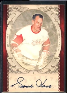 2010-11 Artifacts Autofacts #AFGH Gordie Howe - Picture 1 of 2
