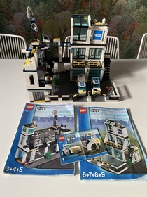 LEGO 7744 City Police Headquarters 90% Complete INCOMPLETE Sold As Is