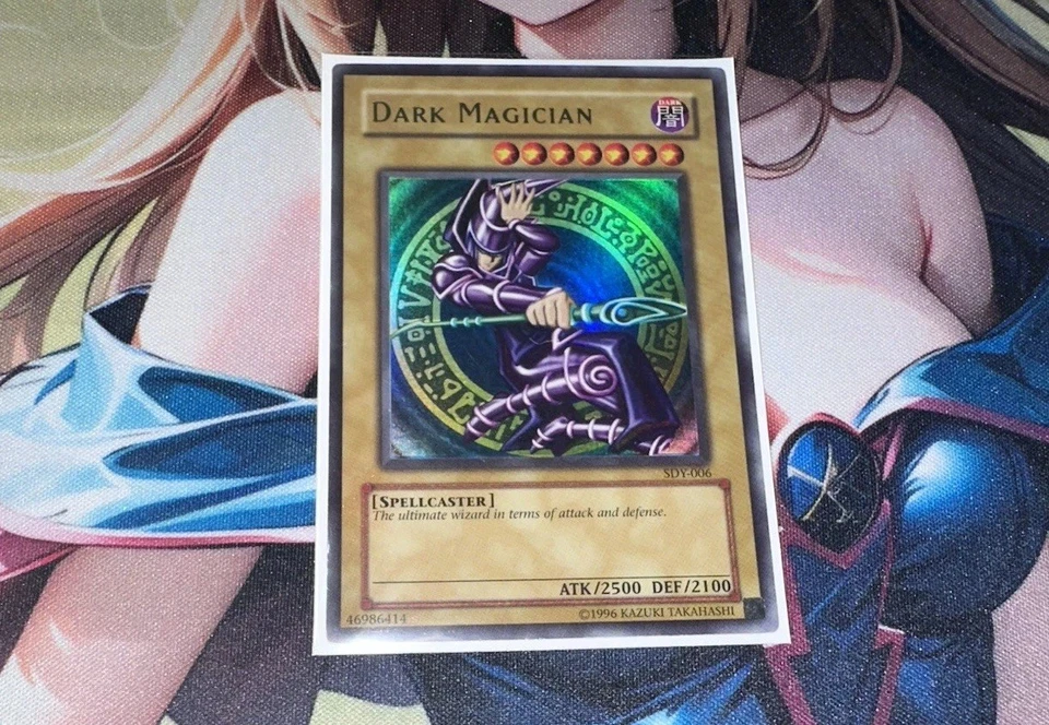 Dark Magician SDY-006 Starter Deck: Yugi Ultra Rare - Image 1 of 1