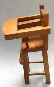 Dollhouse Furniture ~ BABY WOOD HIGHCHAIR w MOVEABLE TRAY ~ 3.5" tall ~ Miniatur - Picture 1 of 13
