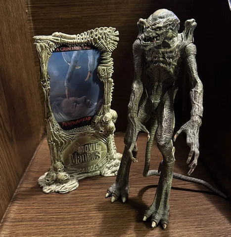 1999 McFarlane Toys Movie Maniacs Series 2 Pumkinhead Horror Action Figure Cover