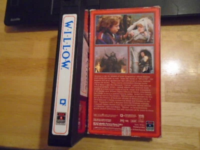 RARE OOP Willow VHS film 1988 fantasy Val Kilmer STAR WARS Warwick Davis 2 LABEL - Image 1 of 2