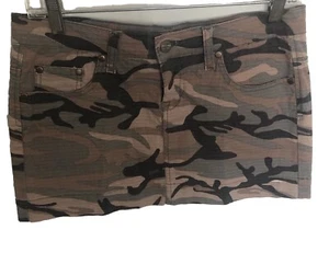 Mossimo Army Green Camo Mini Skirt Low Rise Grunge Indie Y2K Junior Size 5 - Picture 1 of 15