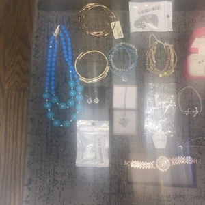 Jewelry Modern Lot - Picture 1 of 3