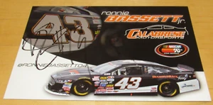 Ronnie Bassett Jr. Nascar Racer signed 6x4 Promo Photo Card - Autograph Racing - Bild 1 von 2